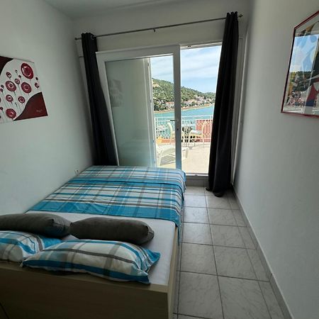 Marina Apartmani Tisno Murter Exterior foto